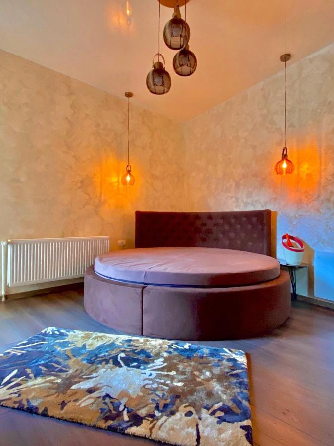 Amazing Brownie By Miro Apartment Sinaia Exterior foto